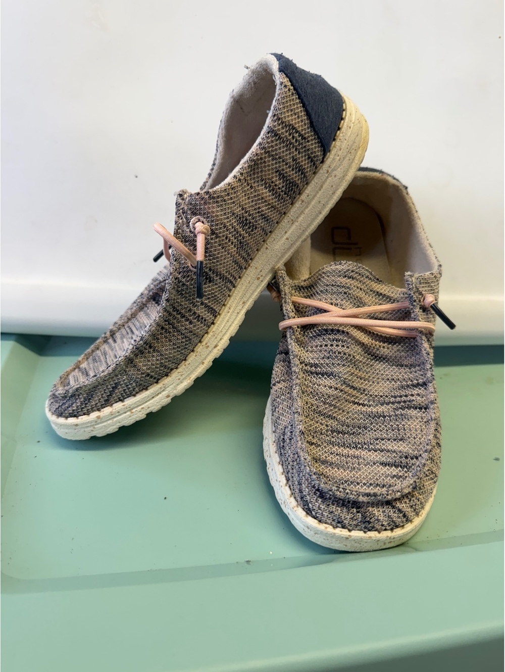 Hey Dude Wendy Sox Light Pink Casual Shoes Size US 9 / EU 40